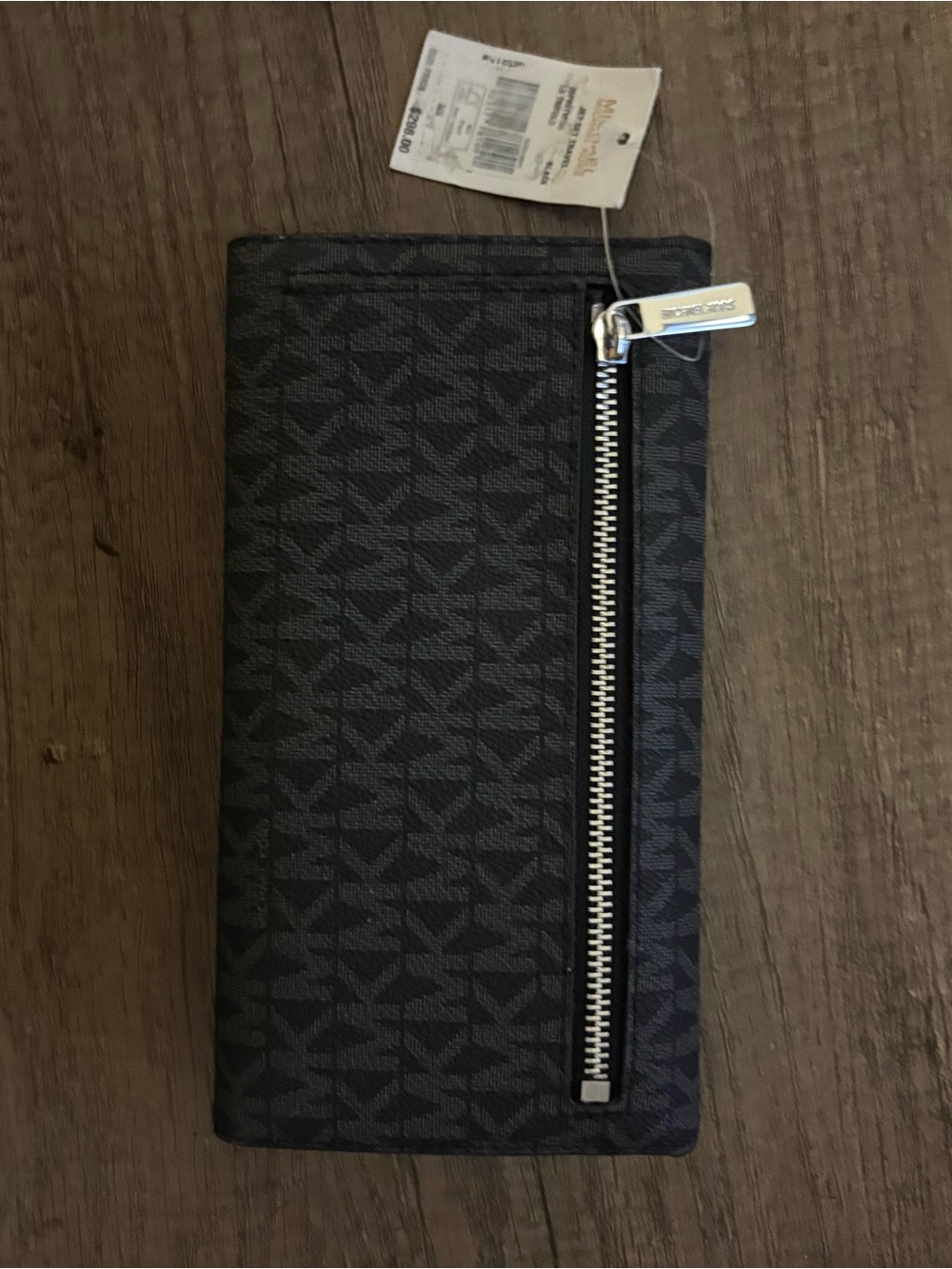 Michael Kors Black Jet Set Travel Trifold Wallet with Logo Print - Picture 3 of 5